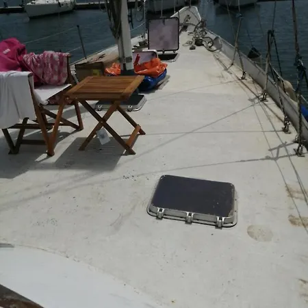 Tui Malila Πλωτό κατάλυμα Λα Σπέτσια